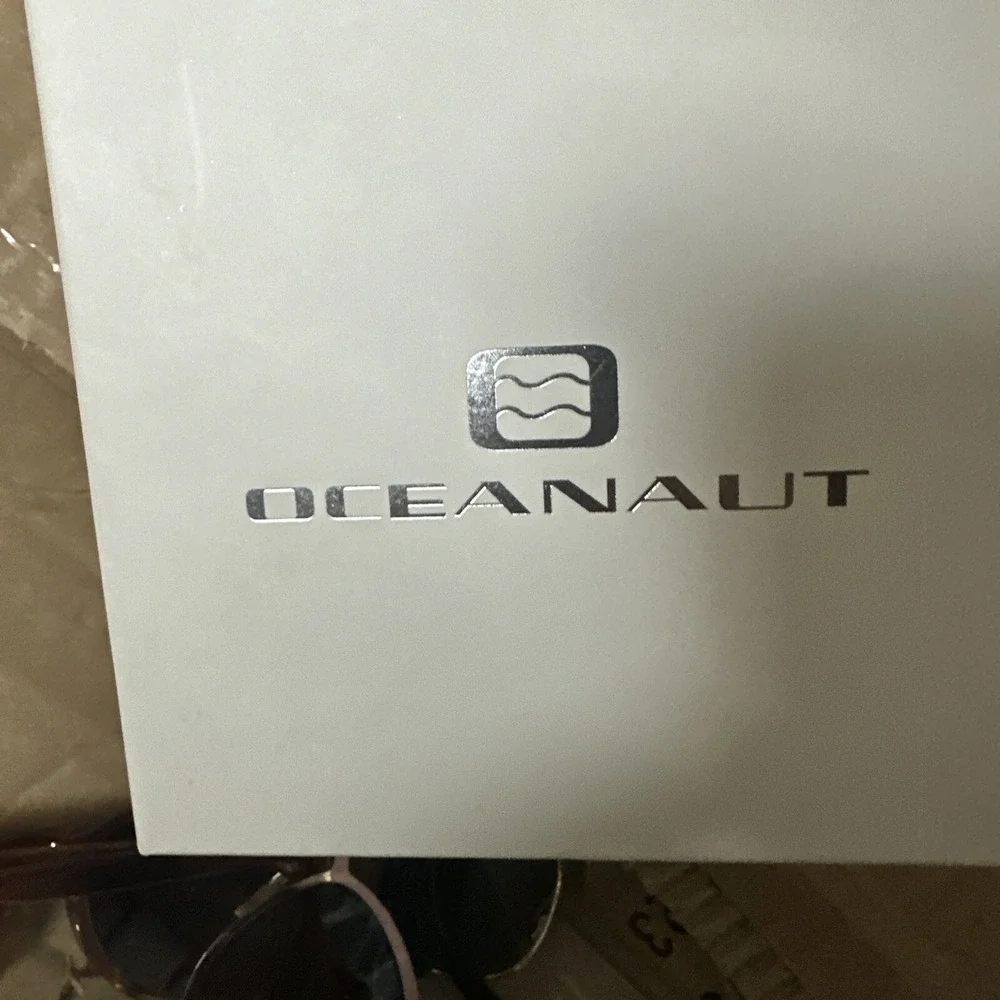 Oceanaut Acqua Sport Womens White Dial  Gold Tone‎ Watch